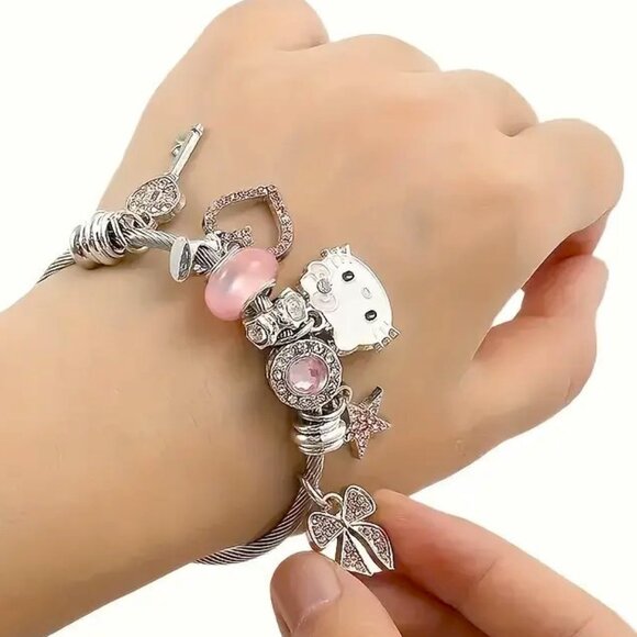 Hello Kitty Charm Bracelet Sanrio Rhinestone Heart Key Emo Beads Stylish Rave - Picture 2 of 4